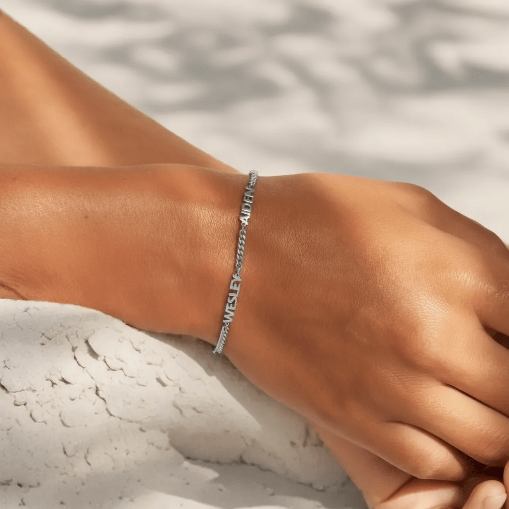 Custom Name Bracelet - Gold / 5